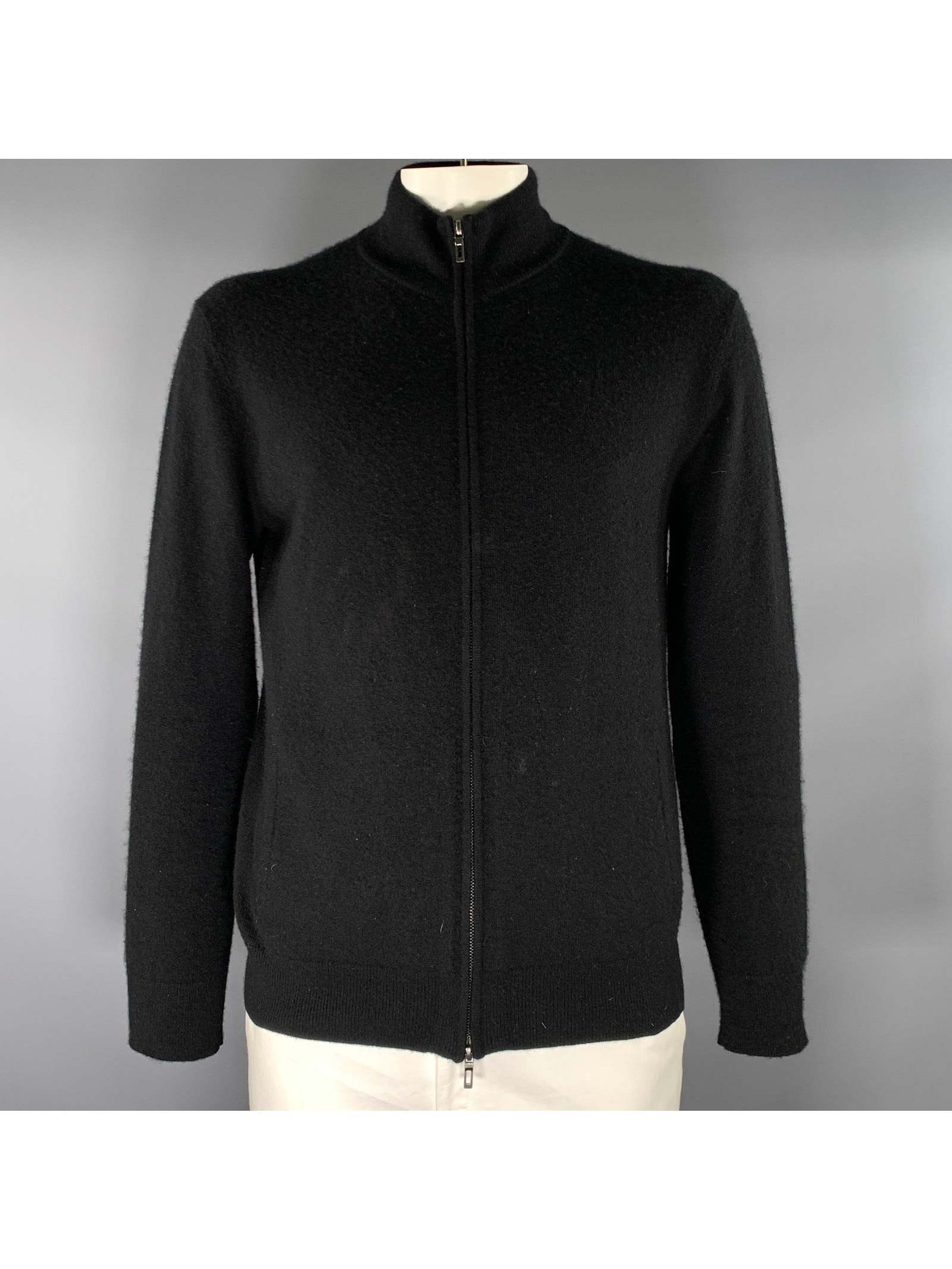 Nieman Marcus Size Xl Black Knitted Cashmere Zip Up Jacket